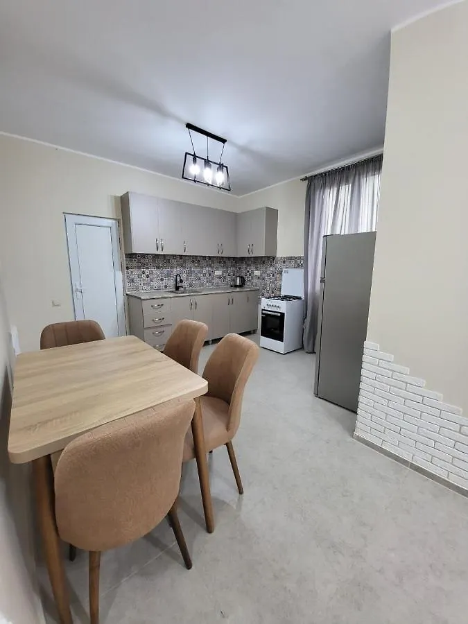 Двухэтажный Дом С Участком Villa Batumi